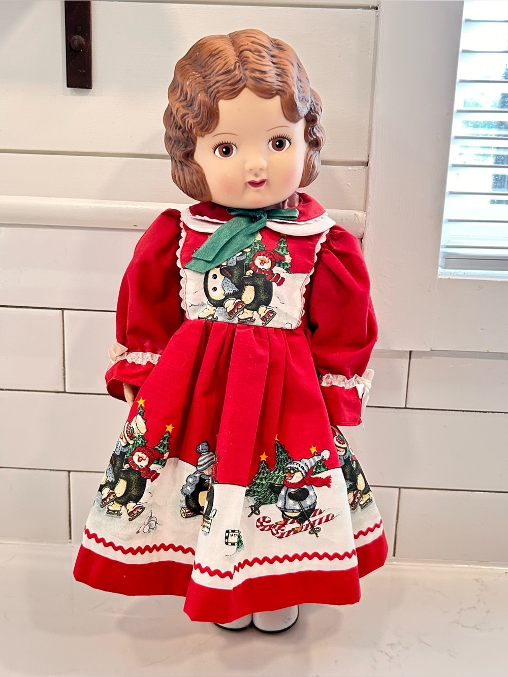 Vintage Daisy Kingdom Pansy 18” Doll Christmas Dress Brunette Brown Eyes